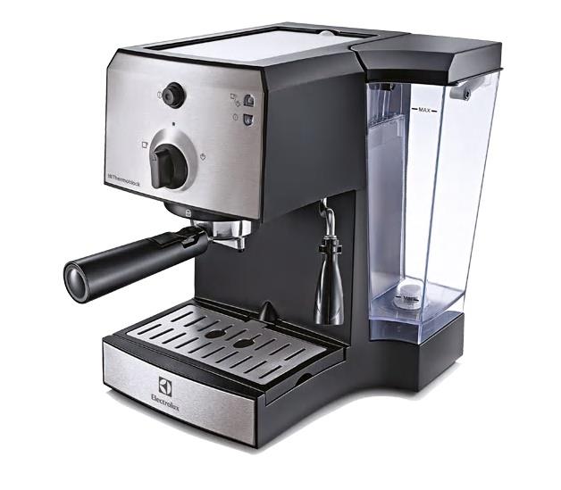 Кавоварка Electrolux EEA111